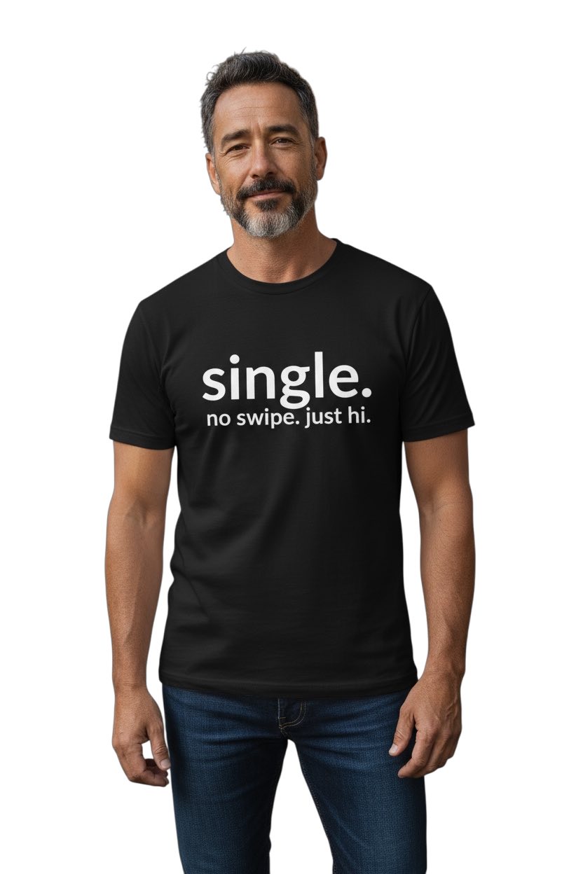 single. t-shirt | black | soft lowercase design